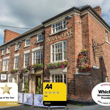 The Royal Oak Hotel, Welshpool, Mid Wales Extérieur photo